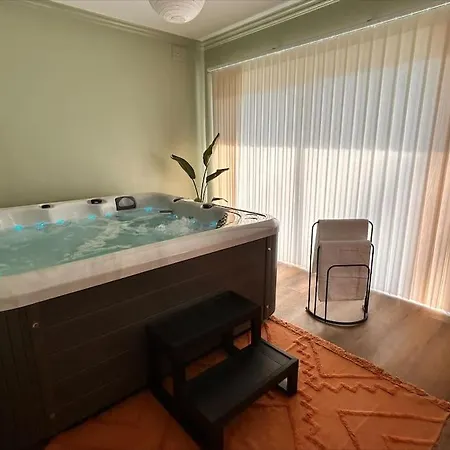 Luxury With Indoor Jacuzzi Apartment St. Paul's Bay